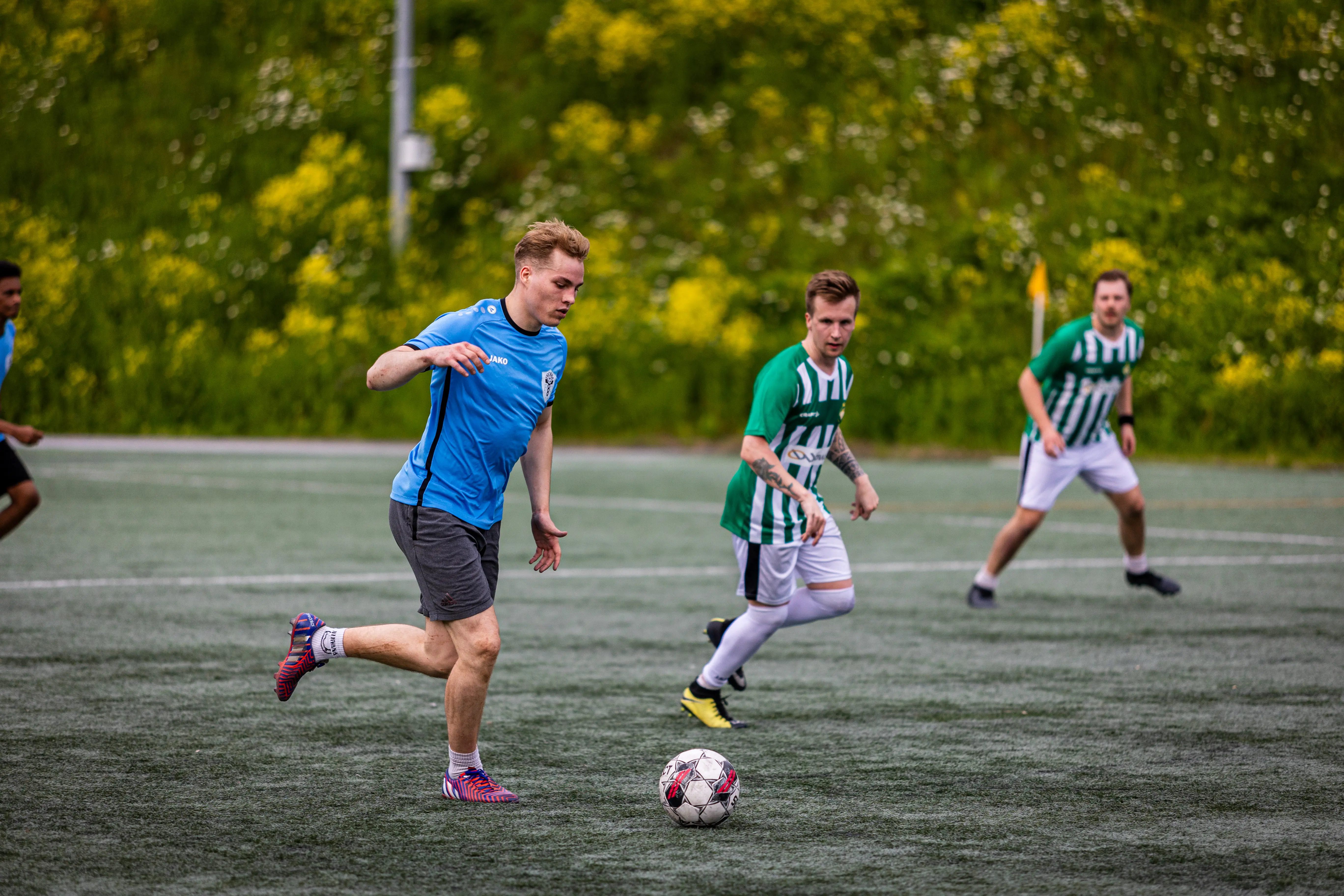 Action photography — fast-moving moment by Alexander Krohn